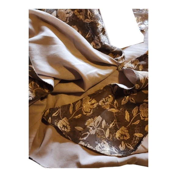 Anthropologie En Saison Wrap Blouse Brown Floral Jacquard Puff Sleeve Tie L NWT - Picture 7 of 16